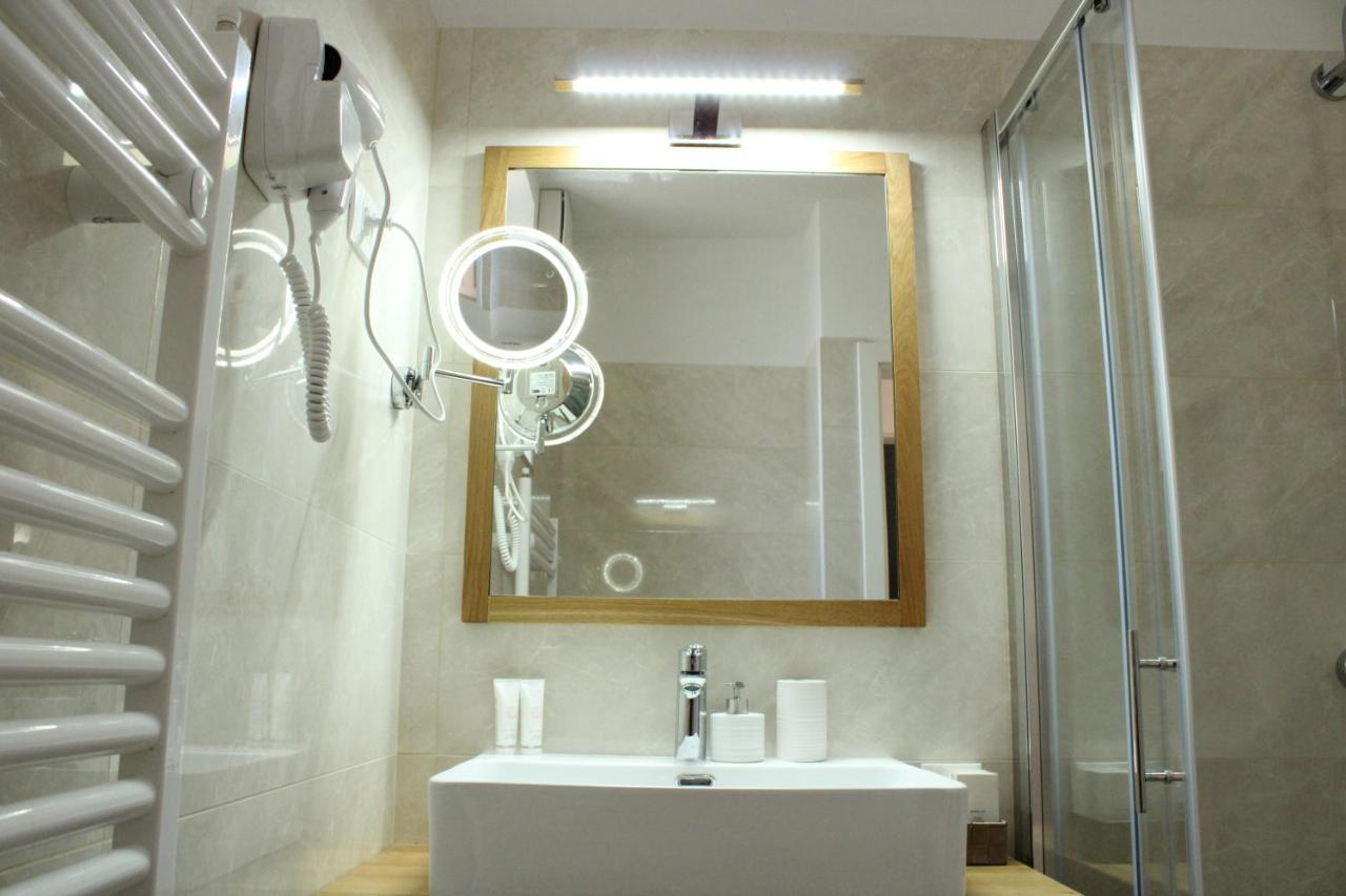 G House Hotel Dutovlje Екстериор снимка