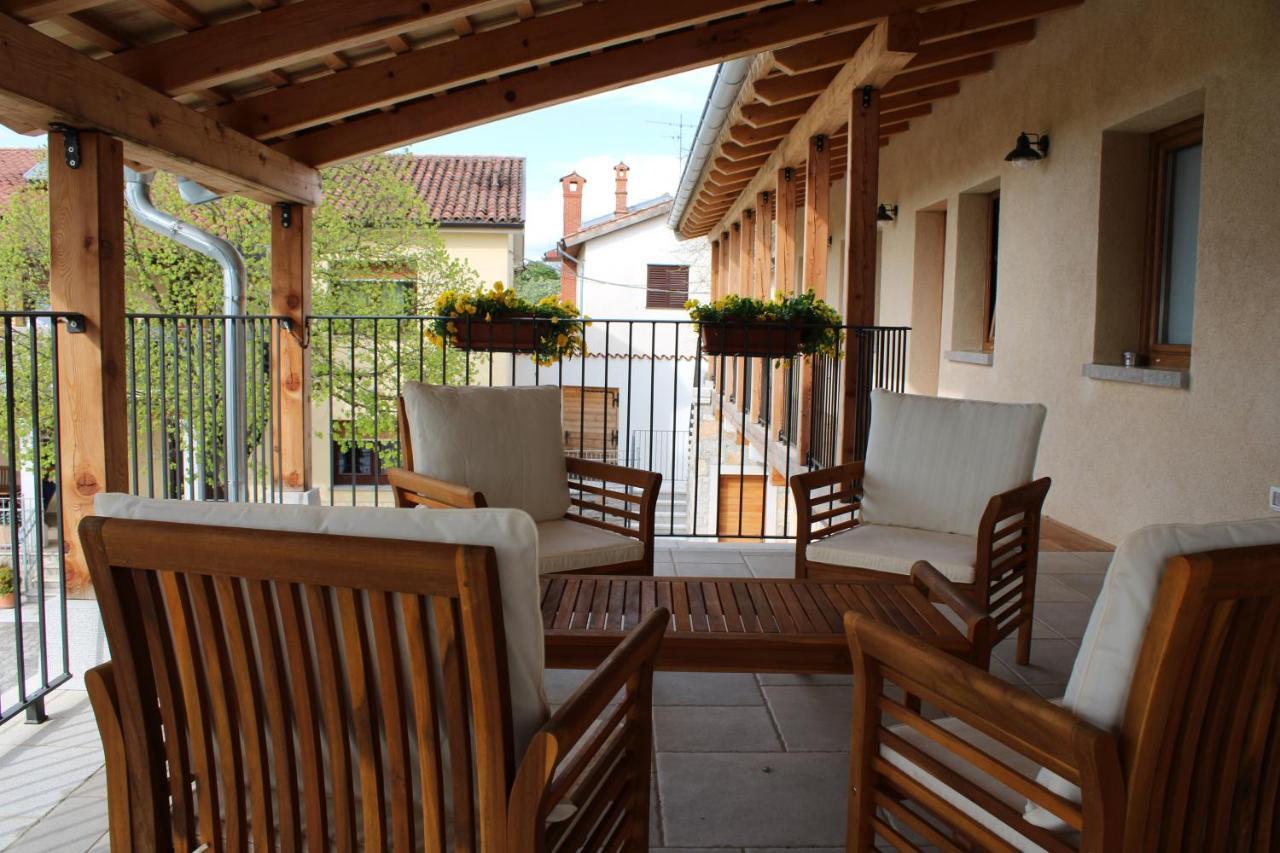 G House Hotel Dutovlje Екстериор снимка