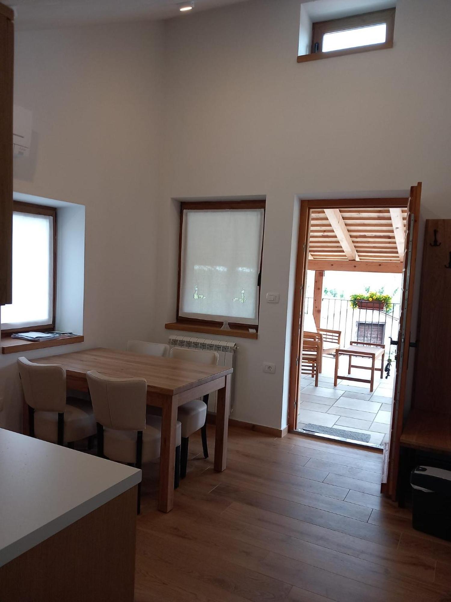G House Hotel Dutovlje Екстериор снимка